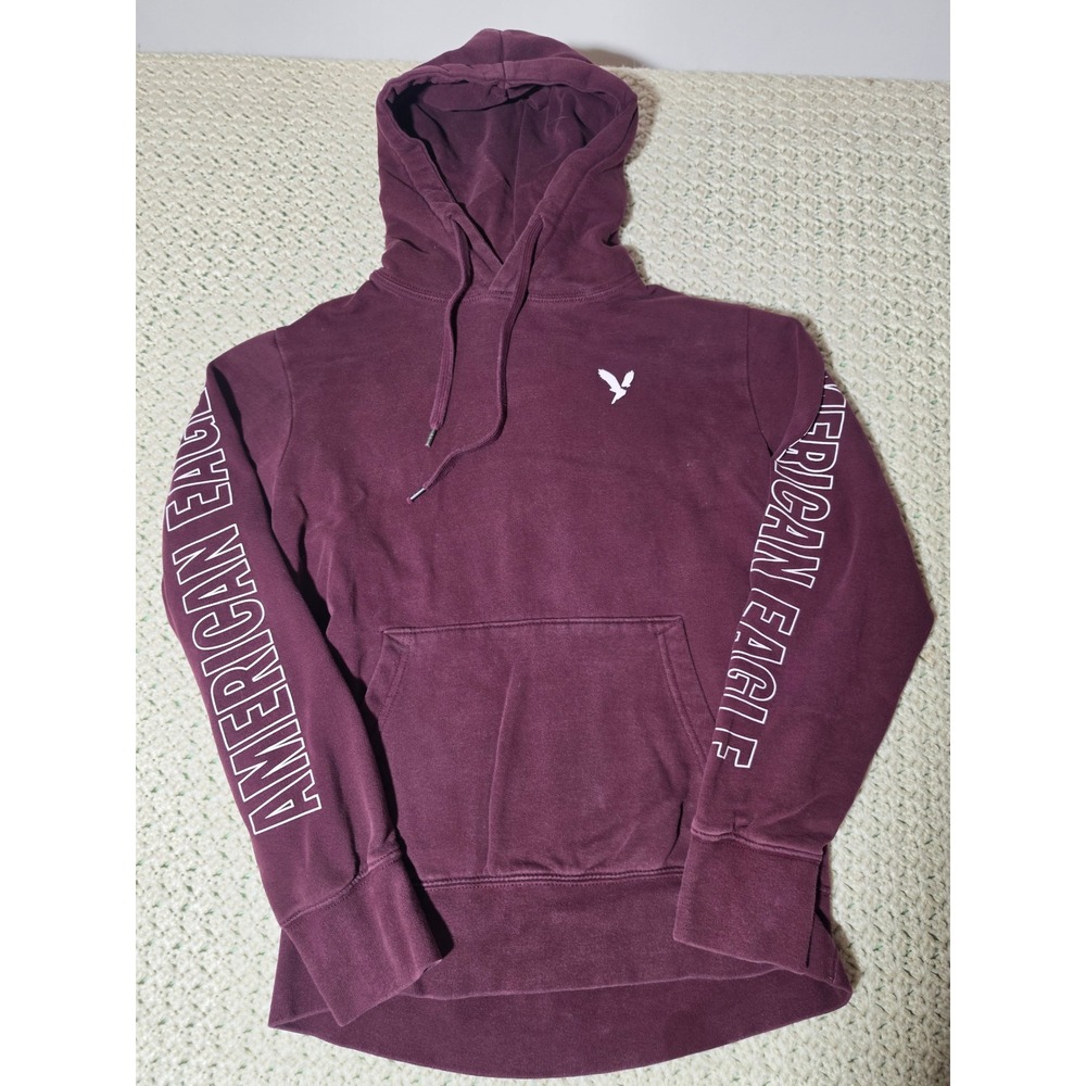 American Eagle Hoodie Mens Small Burgundy Excellent Super Soft Sleeve Graphic